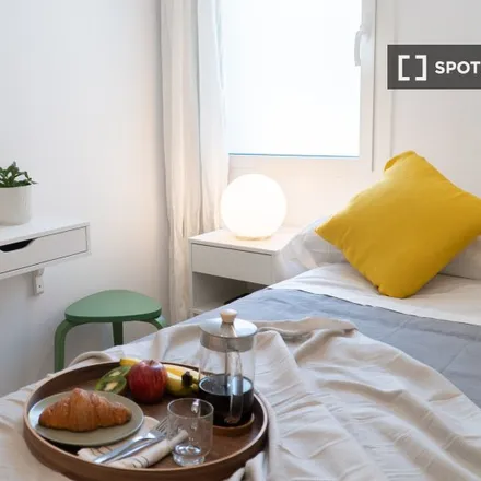 Rent this 2 bed room on Llull - Ciutat de Granada in Carrer de Llull, 08001 Barcelona