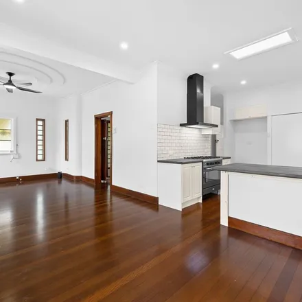Rent this 3 bed apartment on 31 Gresham Street in Ashgrove QLD 4060, Australia
