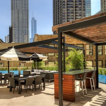 Image 3 - The Chicagoan, 750 North Rush Street, Chicago, IL 60611, USA - Apartment for rent
