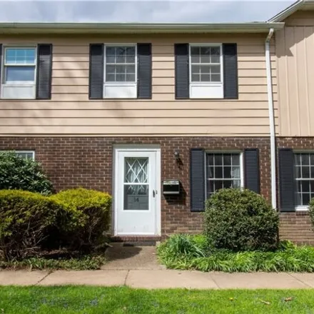 Buy this 3 bed condo on Deep Wood Condos in Mentor, OH 44060