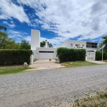 Buy this 3 bed house on Cervantes in Departamento Colón, Villa Allende