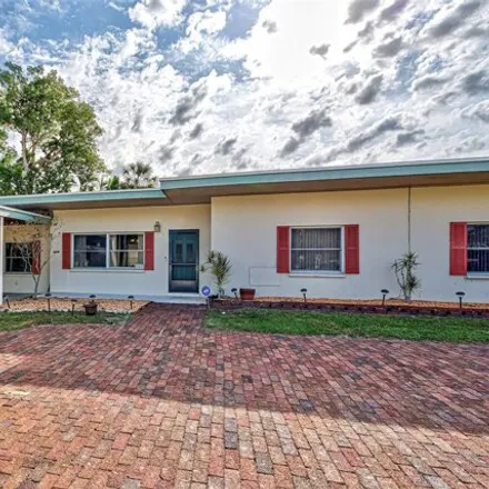 Buy this 3 bed house on 585 Palm Avenue in Punta Gorda, FL 33950