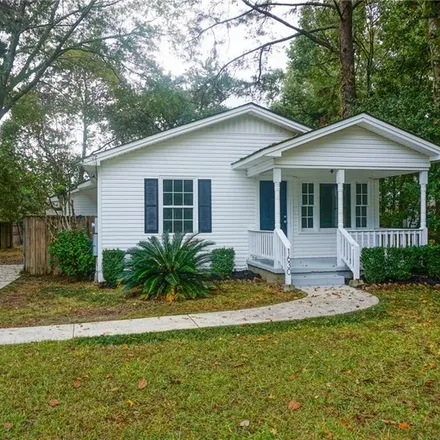 Buy this 3 bed house on 1630 Mississippi Street in Overlook Estates, Mobile