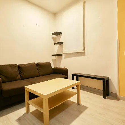 Image 1 - Calle de Bravo Murillo, 223, 28020 Madrid, Spain - Apartment for rent