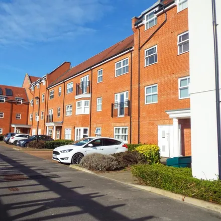 Rent this 1 bed apartment on unnamed road in Wokingham, RG41 2AX