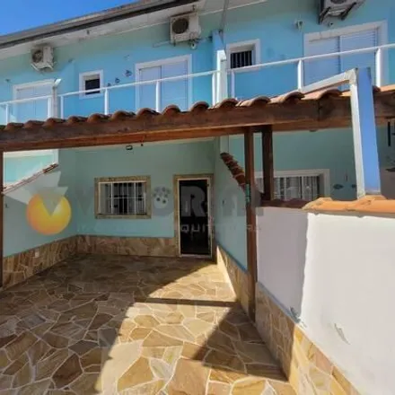 Buy this 2 bed house on Rua Gercina Luna Ferraz in Massaguaçú, Caraguatatuba - SP