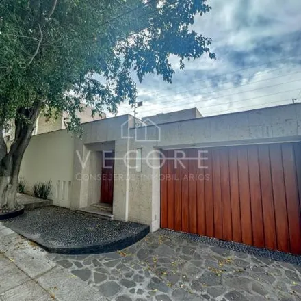 Buy this 3 bed house on Calle General Eulogio Parra in Ampliación Monraz, 45055 Guadalajara