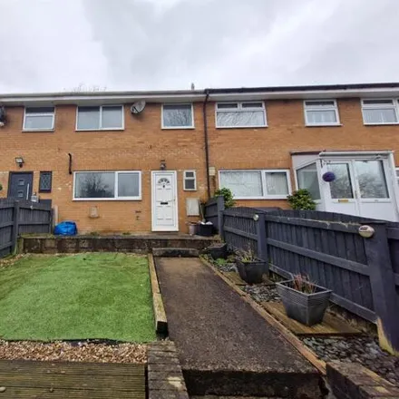 Buy this 3 bed townhouse on Cwrdy Road in Pontypool, NP4 5AG