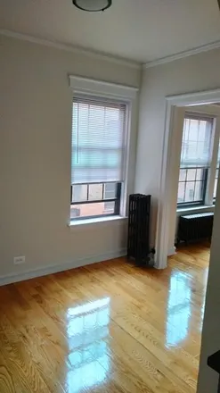 Rent this studio apartment on 426 West Briar Place