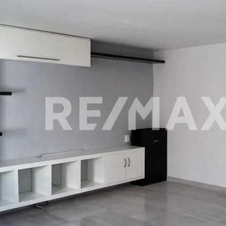 Buy this 2 bed apartment on Calle 4 123 in Colonia Pantitlán, 08100 Mexico City