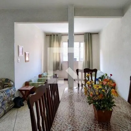 Rent this 2 bed apartment on Rua Guatemala in Guilhermina, Praia Grande - SP