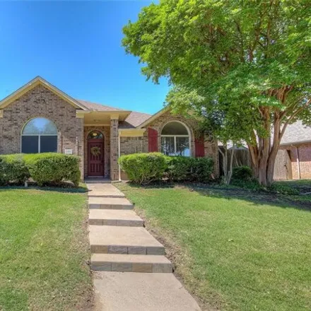 Buy this 4 bed house on 6505 Warwick Drive in Rowlett, TX 75087