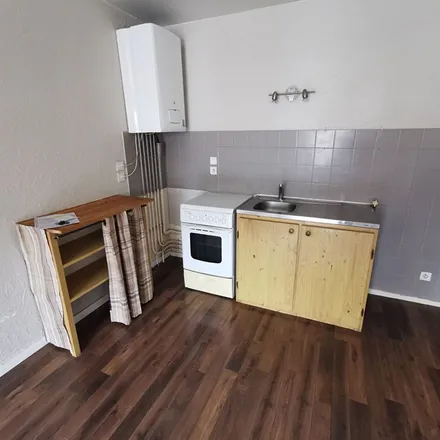 Rent this 2 bed apartment on 14 Rue Colonel Péchot in 35238 Rennes, France