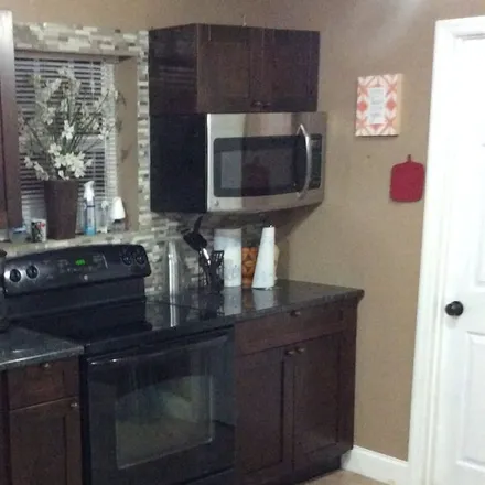 Rent this 2 bed house on Tampa