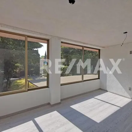 Rent this 8 bed house on Calle Nubes 208 in Álvaro Obregón, 01900 Mexico City