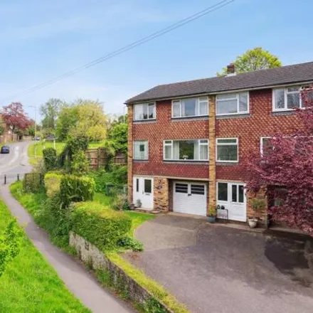 Buy this 4 bed townhouse on Copthall Lane in Chalfont St Peter, SL9 0BX