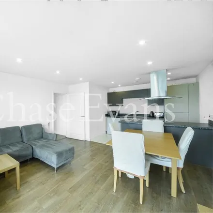 Rent this 2 bed apartment on Chrisp Street Dental Centre in 89 Chrisp Street, Bow Common