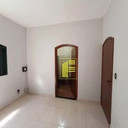 Rent this 2 bed house on Rua Visconde de Ouro Preto in Vila Zilda, São José do Rio Preto - SP