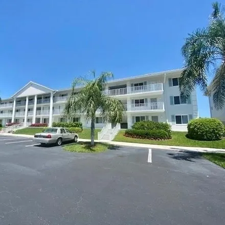 Rent this 2 bed condo on Monte Carlo Club in 10684 Gulfshore Drive, Naples