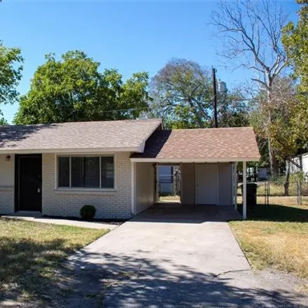 Buy this 2 bed house on unnamed road in Tahlequah, OK 74464