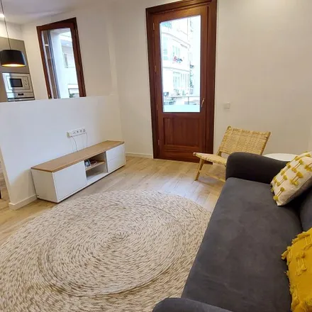 Rent this 2 bed apartment on Veritas in Passeig de Sant Joan, 08001 Barcelona