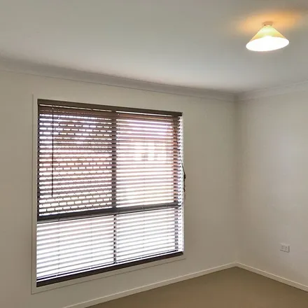Image 6 - Tooth Street, Rosenthal Heights QLD 4370, Australia - Apartment for rent
