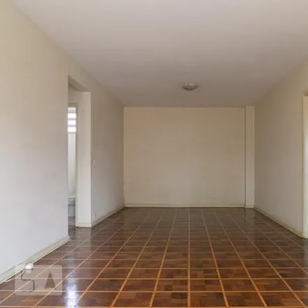 Rent this 3 bed apartment on Rua Paulo Orozimbo 1089 in Aclimação, São Paulo - SP