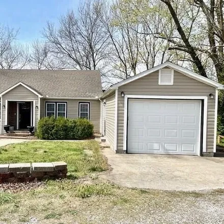 Buy this 3 bed house on 522 Oak Ridge Drive in Neosho, MO 64850