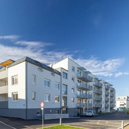 Rent this 3 bed apartment on Komarigasse 13 in 2700 Wiener Neustadt, Austria
