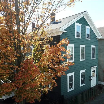 Buy this 4 bed townhouse on 25 Fair Street in Newport, RI 02840