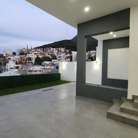 Buy this 3 bed house on Pedro Garfias in Contry Sol, 67174 Guadalupe