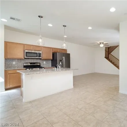 Image 3 - 156 Alla Breve Avenue, Henderson, NV 89011, USA - Townhouse for rent