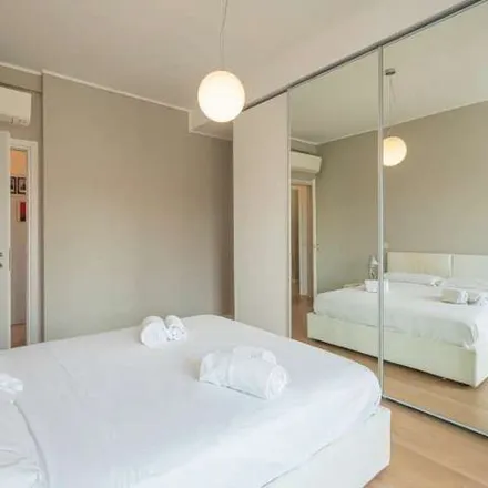 Image 5 - Via Lario, 16, 20159 Milan MI, Italy - Apartment for rent