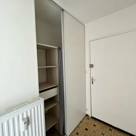 Image 2 - 10 Rue Philippe Marcombes, 63000 Clermont-Ferrand, France - Apartment for rent