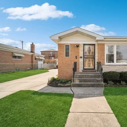 Image 1 - 8181 West Elizabeth Avenue, Niles, IL 60714, USA - House for sale