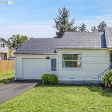 Buy this 2 bed house on 318 Holmes Lane in Oregon City, OR 97045