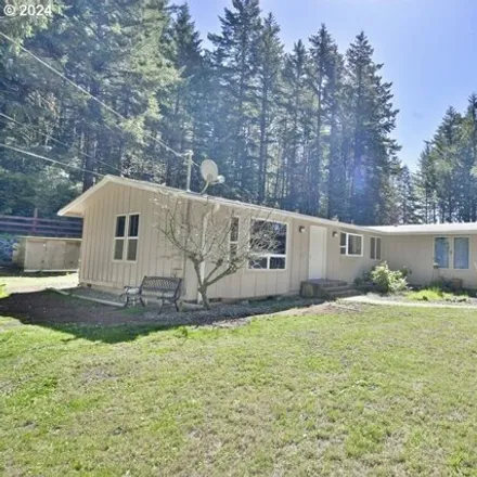 Buy this 3 bed house on 138 Forest Drive in Saunders Lake, Coos County
