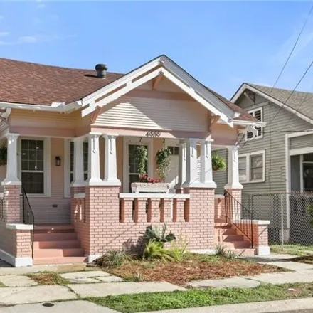 Image 2 - 4909 South Saratoga Street, New Orleans, LA 70115, USA - House for sale