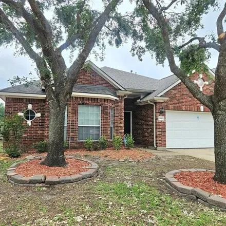 Rent this 3 bed house on 7813 Autumn Hollow Lane in Harris County, TX 77041