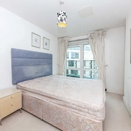 Image 1 - Warren House &amp; Atwood House, 185 Warwick Road, London, W14 8QB, United Kingdom - Apartment for rent