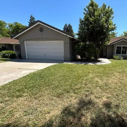 Buy this 3 bed house on 1910 Driftwood Dr in Merced, California