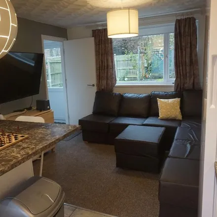 Rent this 6 bed townhouse on 53 Rebecca Drive in Selly Oak, B29 6TP