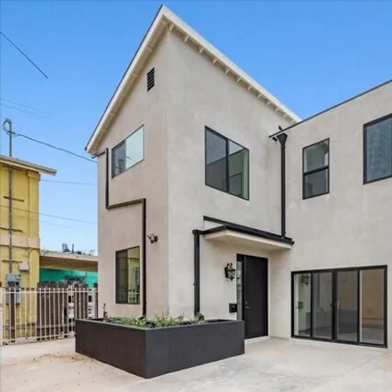 Image 1 - 421 South Lorena Street, Los Angeles, CA 90063, USA - House for rent