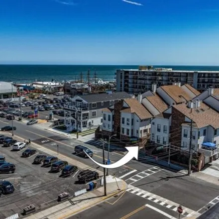 Buy this 2 bed condo on 800 E 9th St Apt 107 in Ocean City, New Jersey