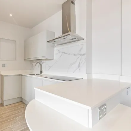 Rent this 1 bed apartment on 69 King's Road in London, SW3 4NJ