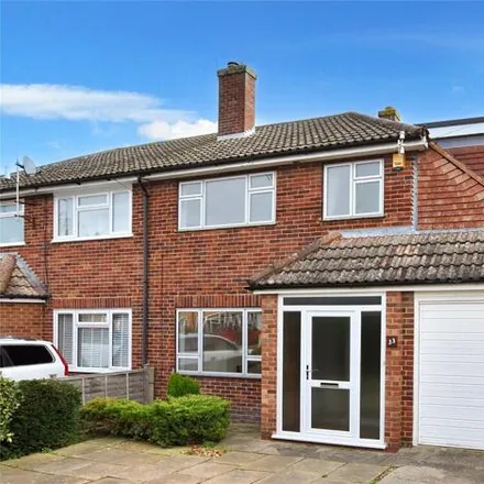 Buy this 4 bed duplex on 33 Blenheim Close in Didcot, OX11 7JQ