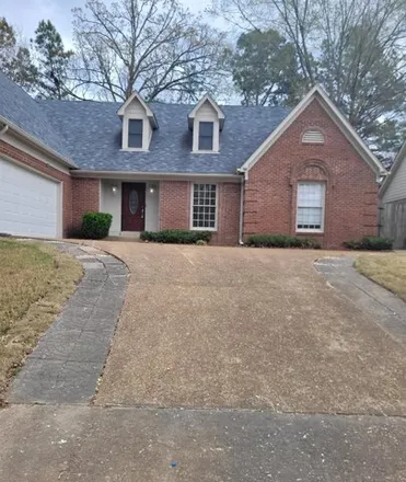 Buy this 4 bed house on 134 Walnut Ridge Lane in Memphis, TN 38018