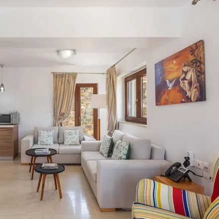 Rent this 3 bed house on AGIOS NIKOLAOS in Ρήγα Φεραίου, Agios Nikolaos Municipal Unit