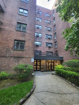 Buy this studio apartment on 139-25 31st Road in New York, NY 11354