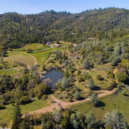 Buy this 3 bed house on 2410 Pennsylvania Gulch Road in Murphys, Calaveras County